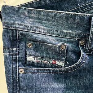 Men's Brand new Distressed DIESEL blue Jeans